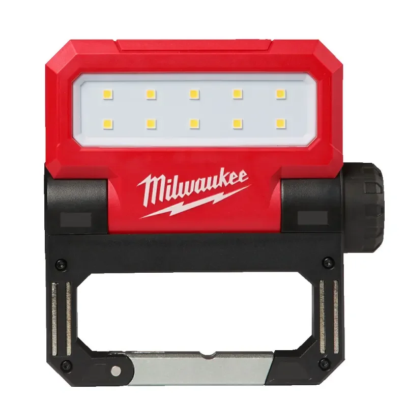 Akční Nabídka Aku polohovatelná svítilna/lampa MilwaukeeL4 FFL-301, 550 lm, TRUEVIEW LED plošné oslvětlení, bez aku, 4933479766 (MI4933479766)